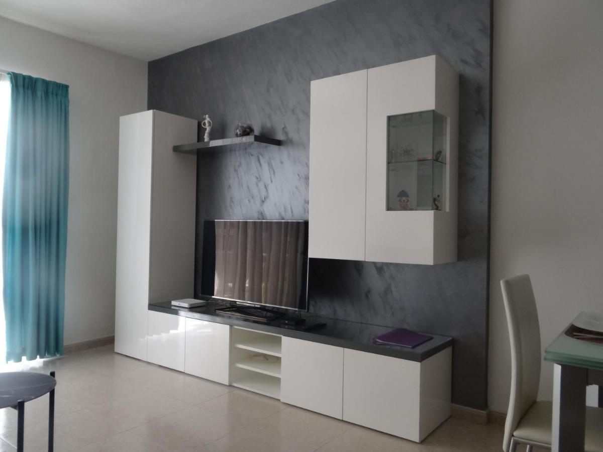 Modern Two Bedroom Sea View Apartment Marsaskala Exterior foto
